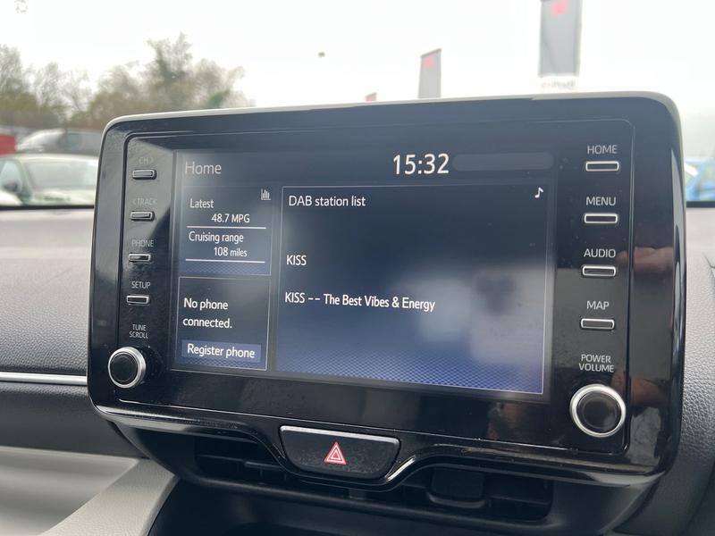 Used Toyota Yaris 2022 for sale - 77901169: Photo 18