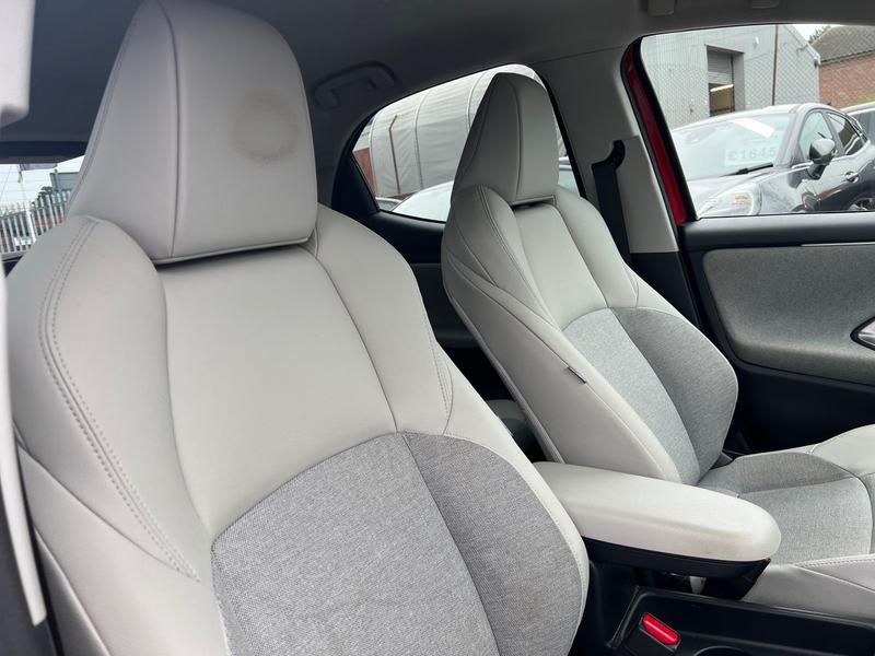 Used Toyota Yaris 2022 for sale - 77901169: Photo 36