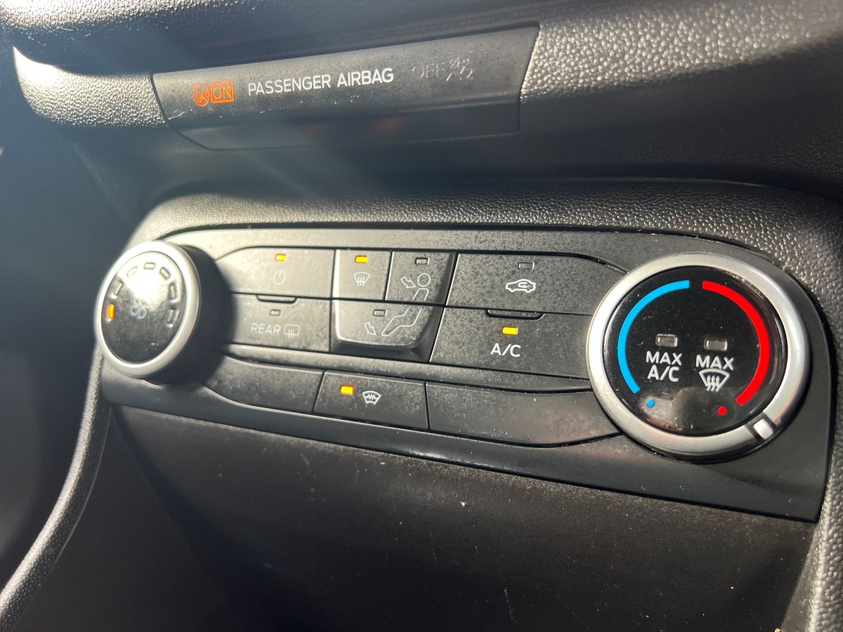 Used Ford Fiesta 2019 for sale - 76927804: Photo 16