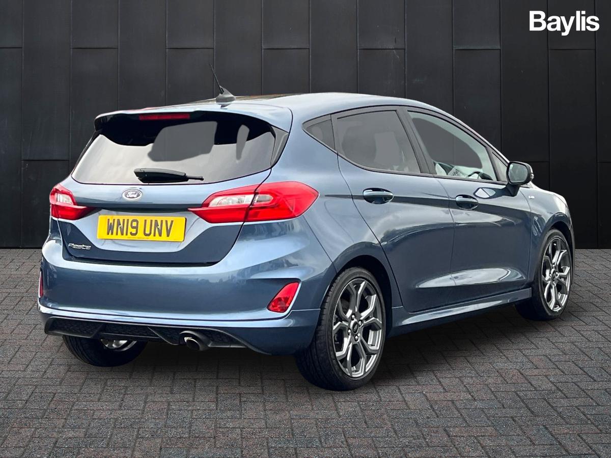 Used Ford Fiesta 2019 for sale - 76927804: Photo 2