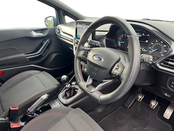 Used Ford Fiesta 2019 for sale - 76927804: Photo