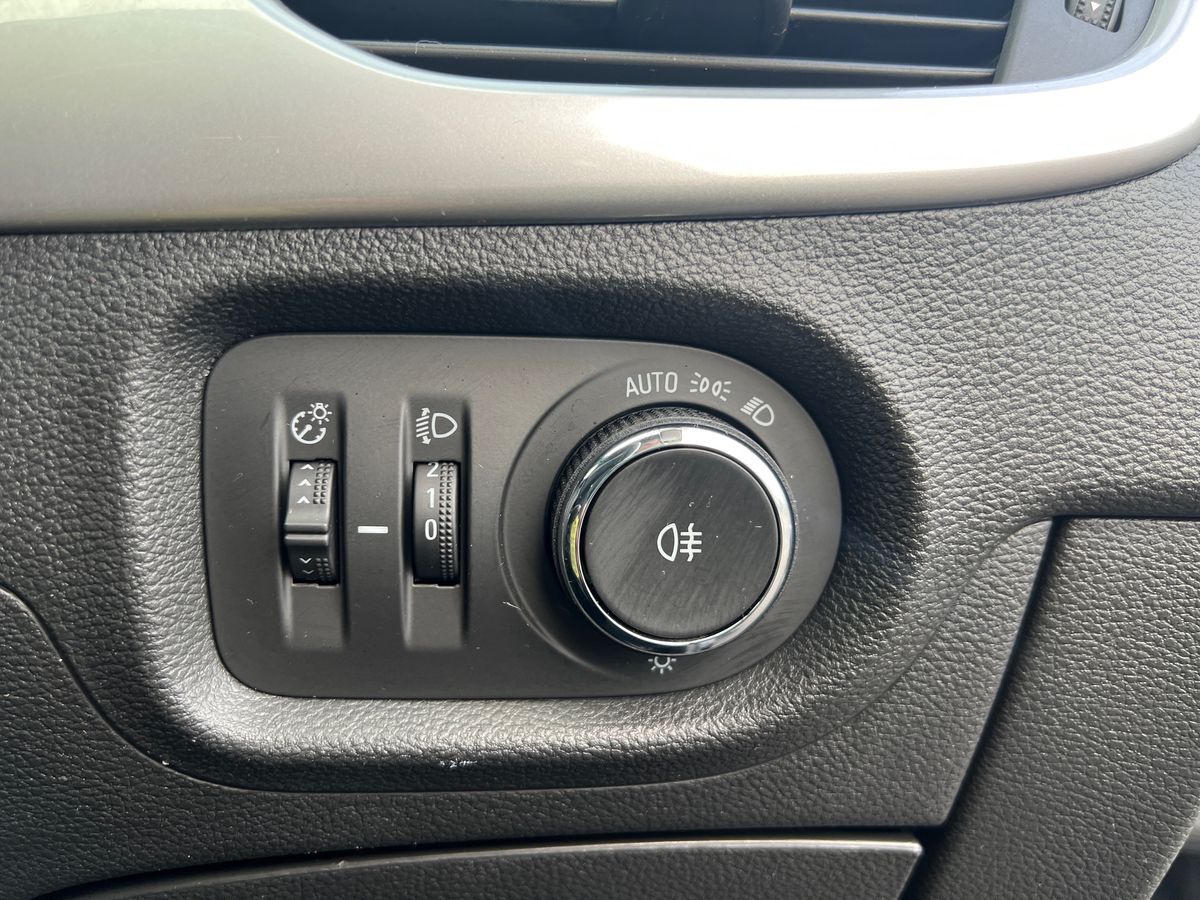 Used Vauxhall Astra 2020 for sale - 76366411: Photo 33