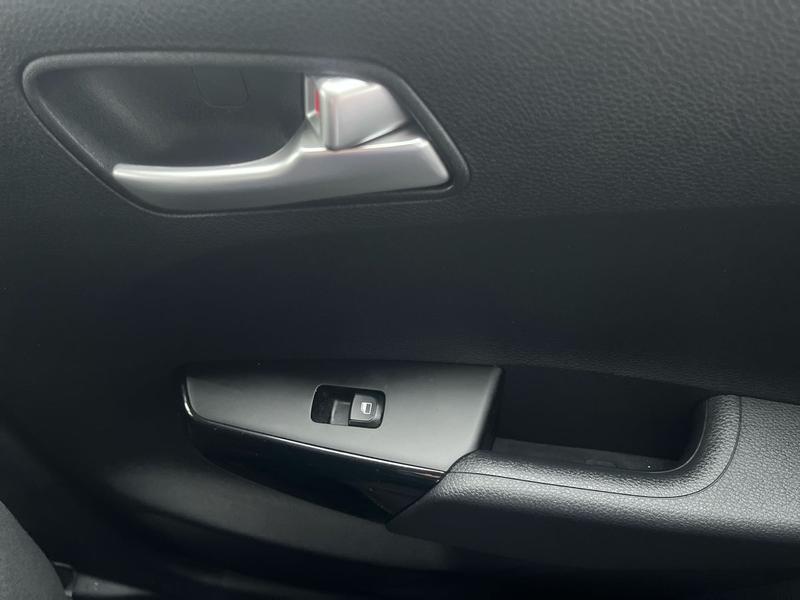 Used Kia Picanto 2018 for sale - 77901130: Photo 35