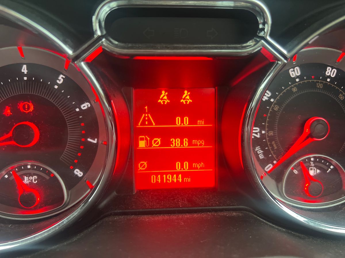 Used Vauxhall ADAM 2017 for sale - 76556824: Photo 21