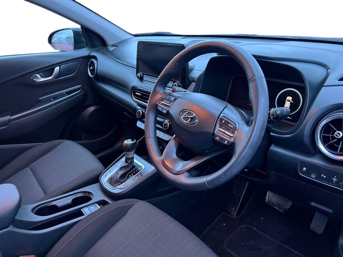 Used Hyundai KONA 2023 for sale - 77685654: Photo 3