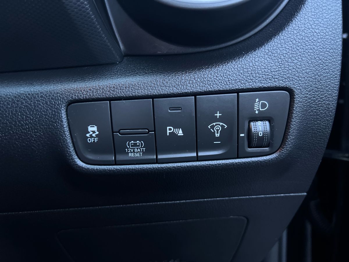 Used Hyundai KONA 2023 for sale - 77685654: Photo 30