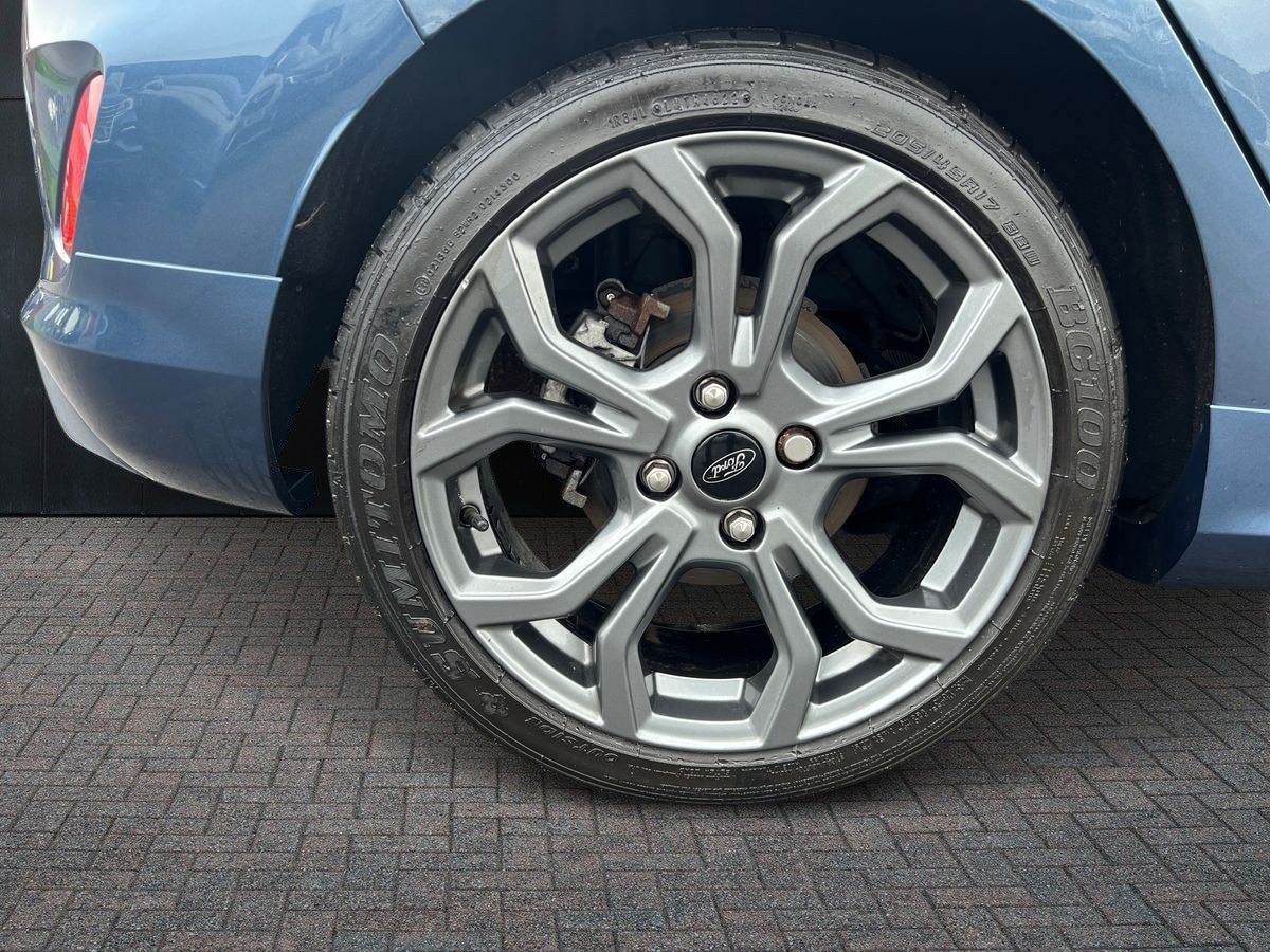 Used Ford Fiesta 2019 for sale - 76494102: Photo 11