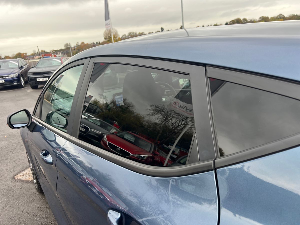 Used Ford Fiesta 2019 for sale - 76494102: Photo 38