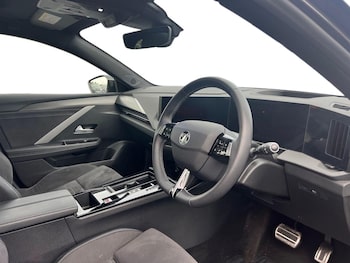 Used Vauxhall Astra 2024 for sale - 75483222: Photo