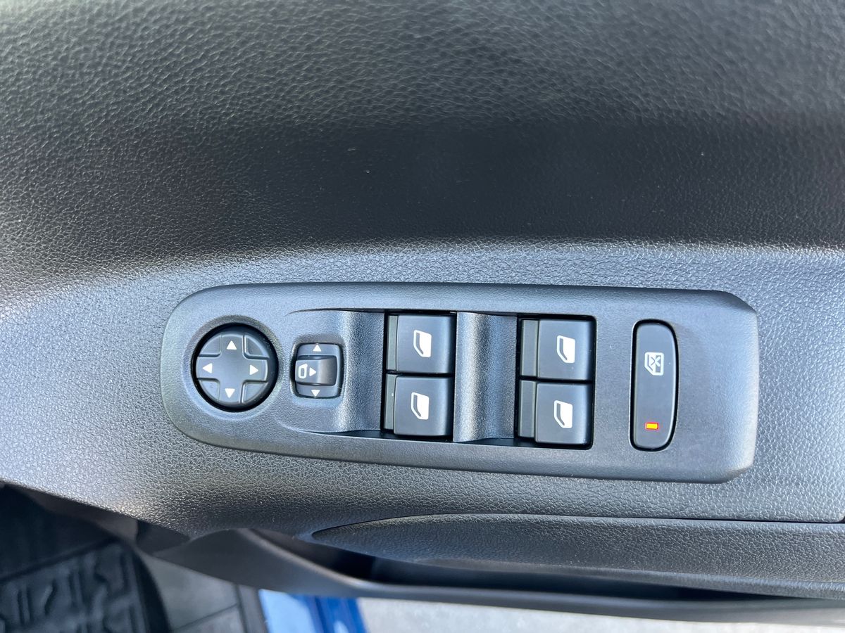 Used Vauxhall Combo Life 2022 for sale - 76563658: Photo 17