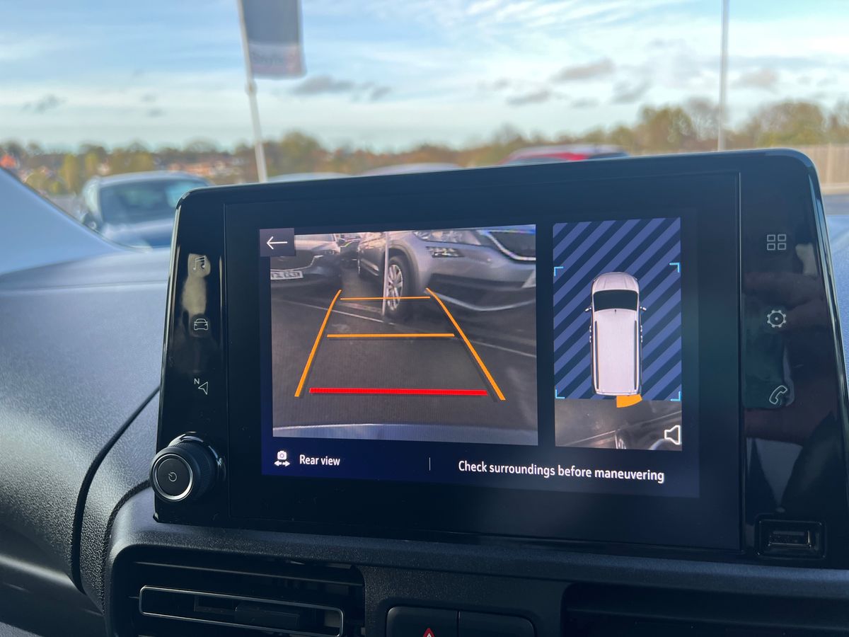 Used Vauxhall Combo Life 2022 for sale - 76563658: Photo 20