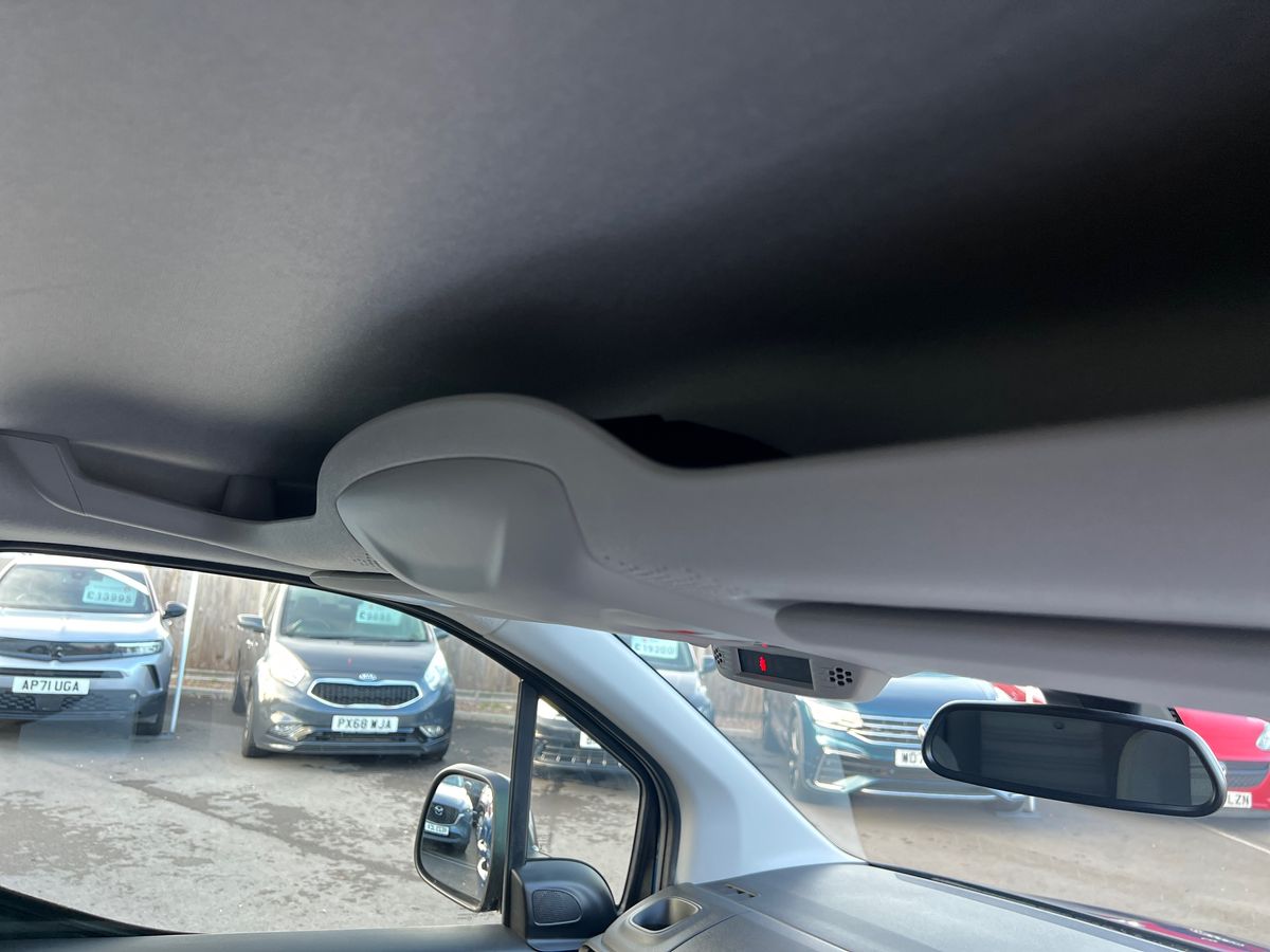 Used Vauxhall Combo Life 2022 for sale - 76563658: Photo 27