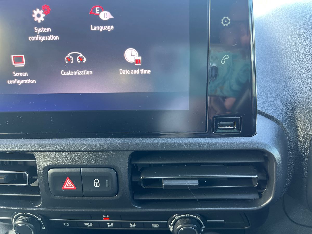 Used Vauxhall Combo Life 2022 for sale - 76563658: Photo 30