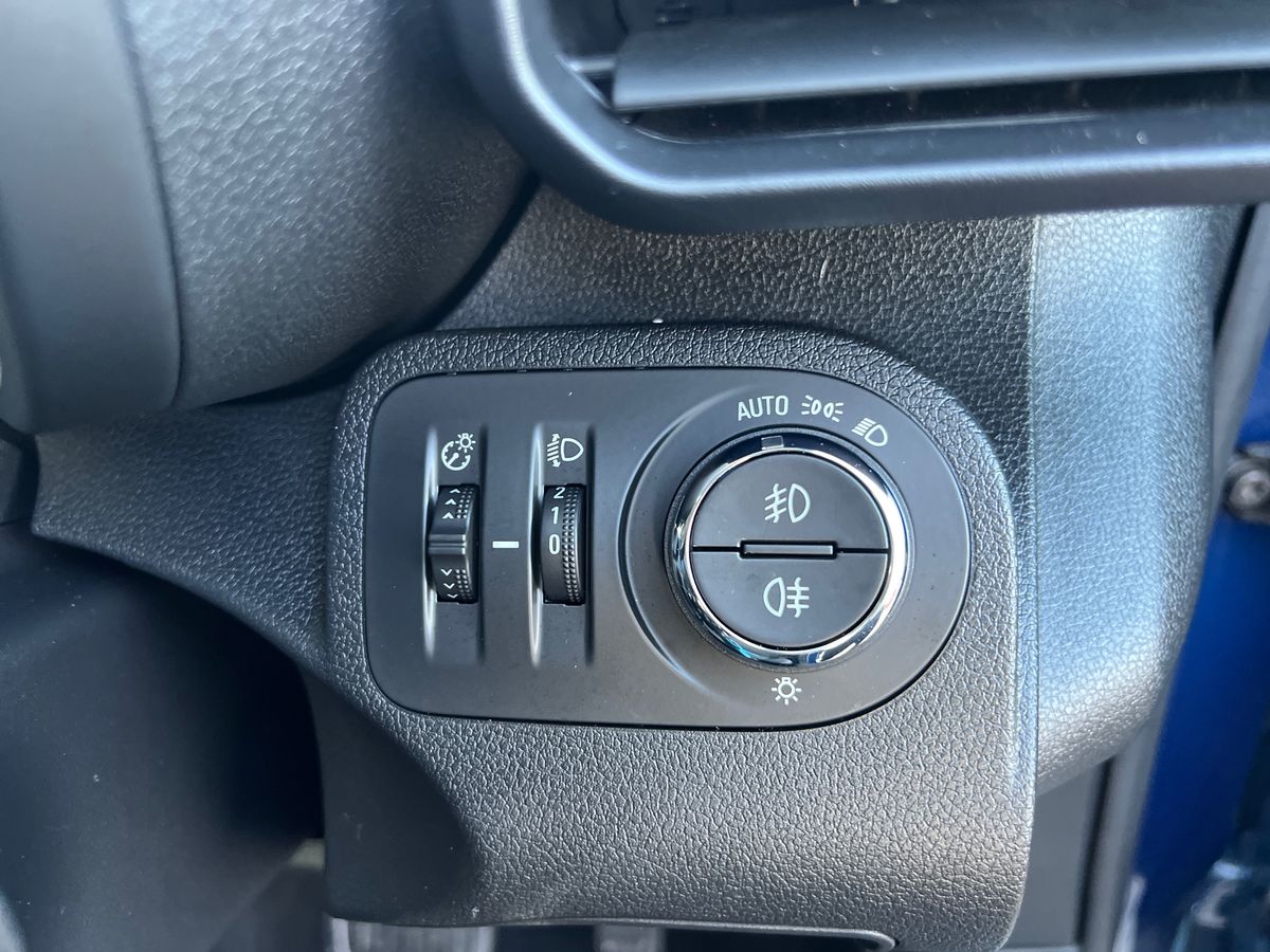 Used Vauxhall Combo Life 2022 for sale - 76563658: Photo 34