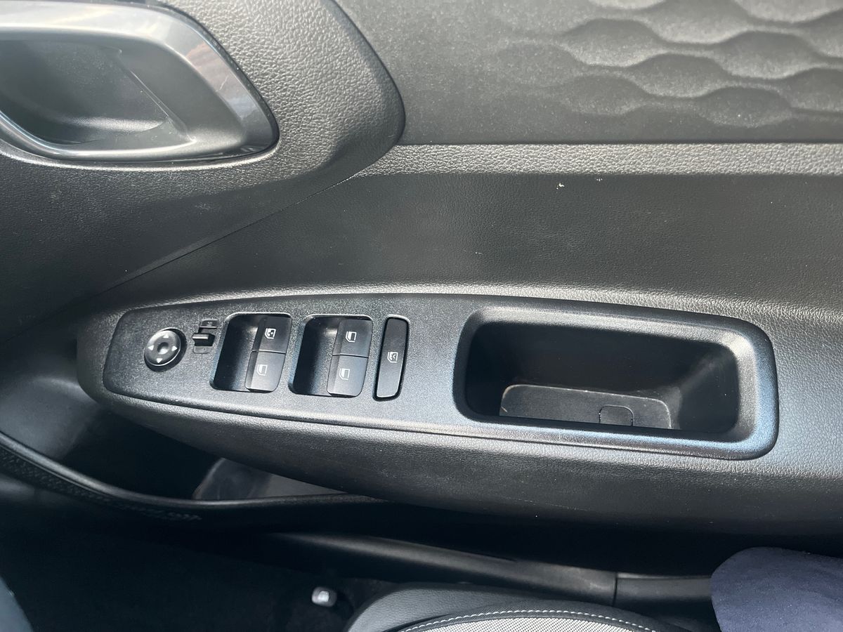 Used Hyundai i10 2022 for sale - 76921802: Photo 17