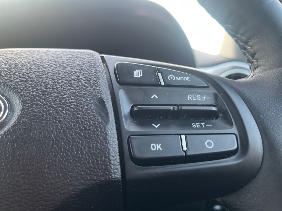 Used Hyundai i10 2022 for sale - 76921802: Photo 23