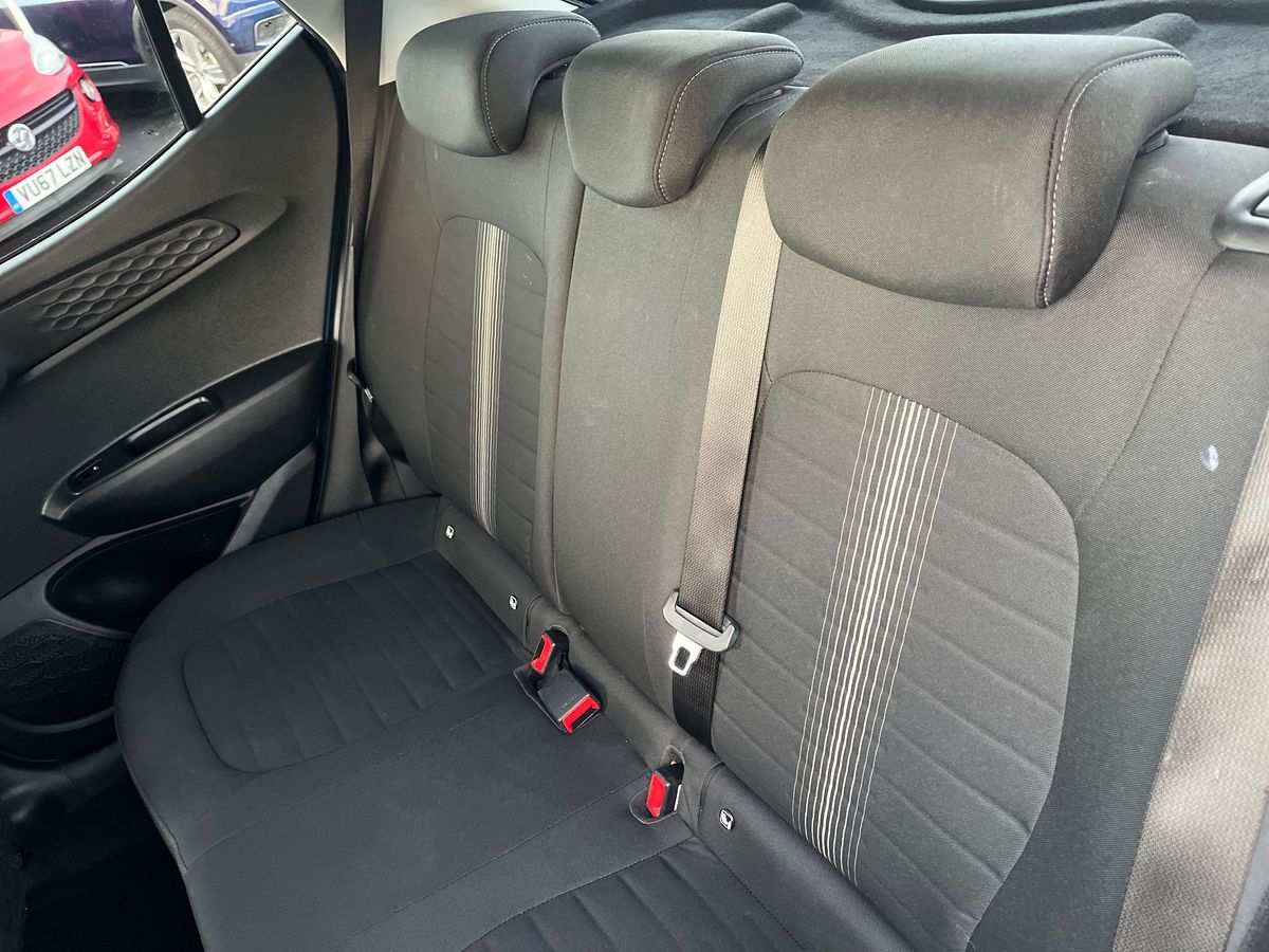 Used Hyundai i10 2022 for sale - 76921802: Photo 24