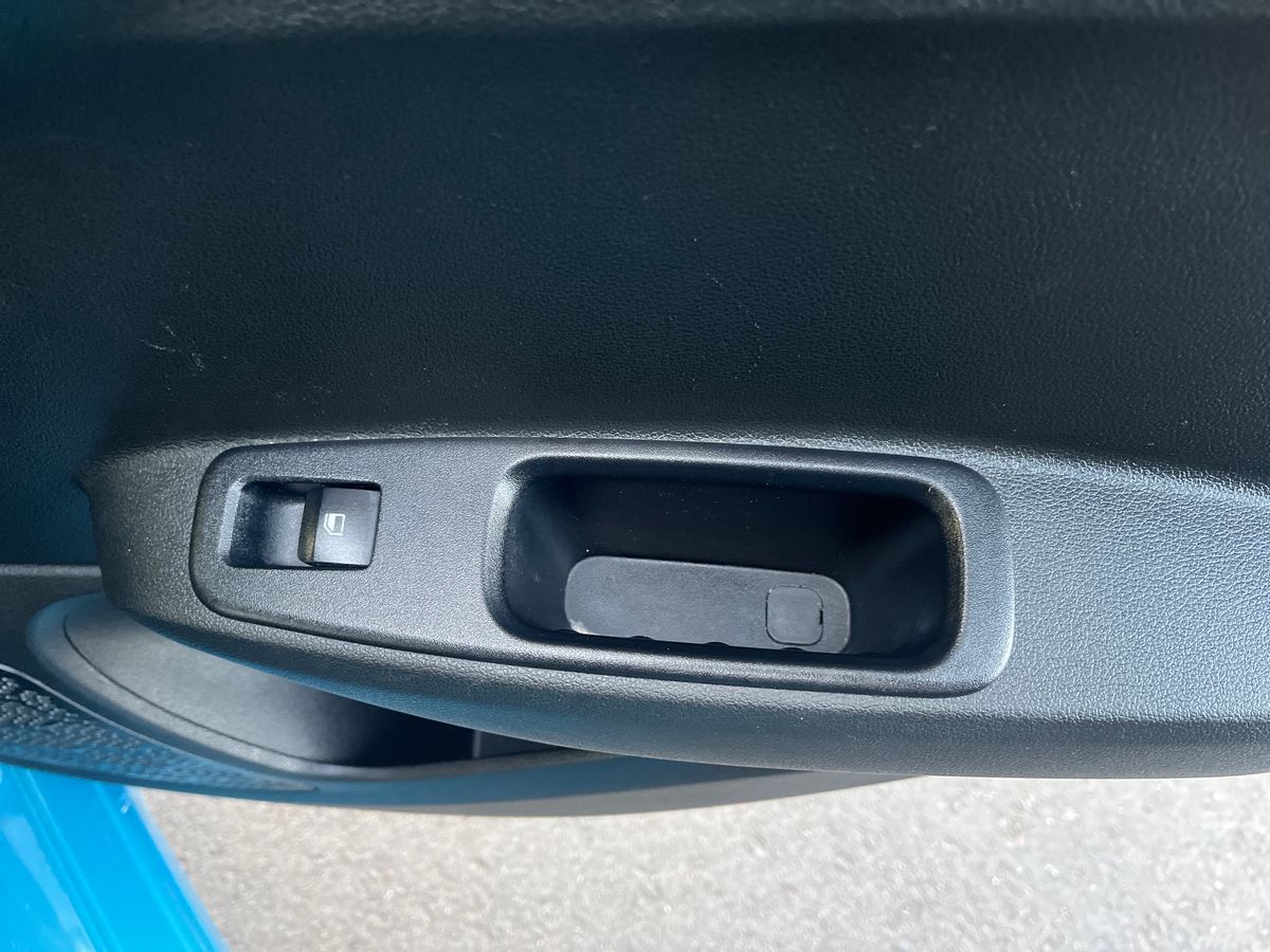 Used Hyundai i10 2022 for sale - 76921802: Photo 29