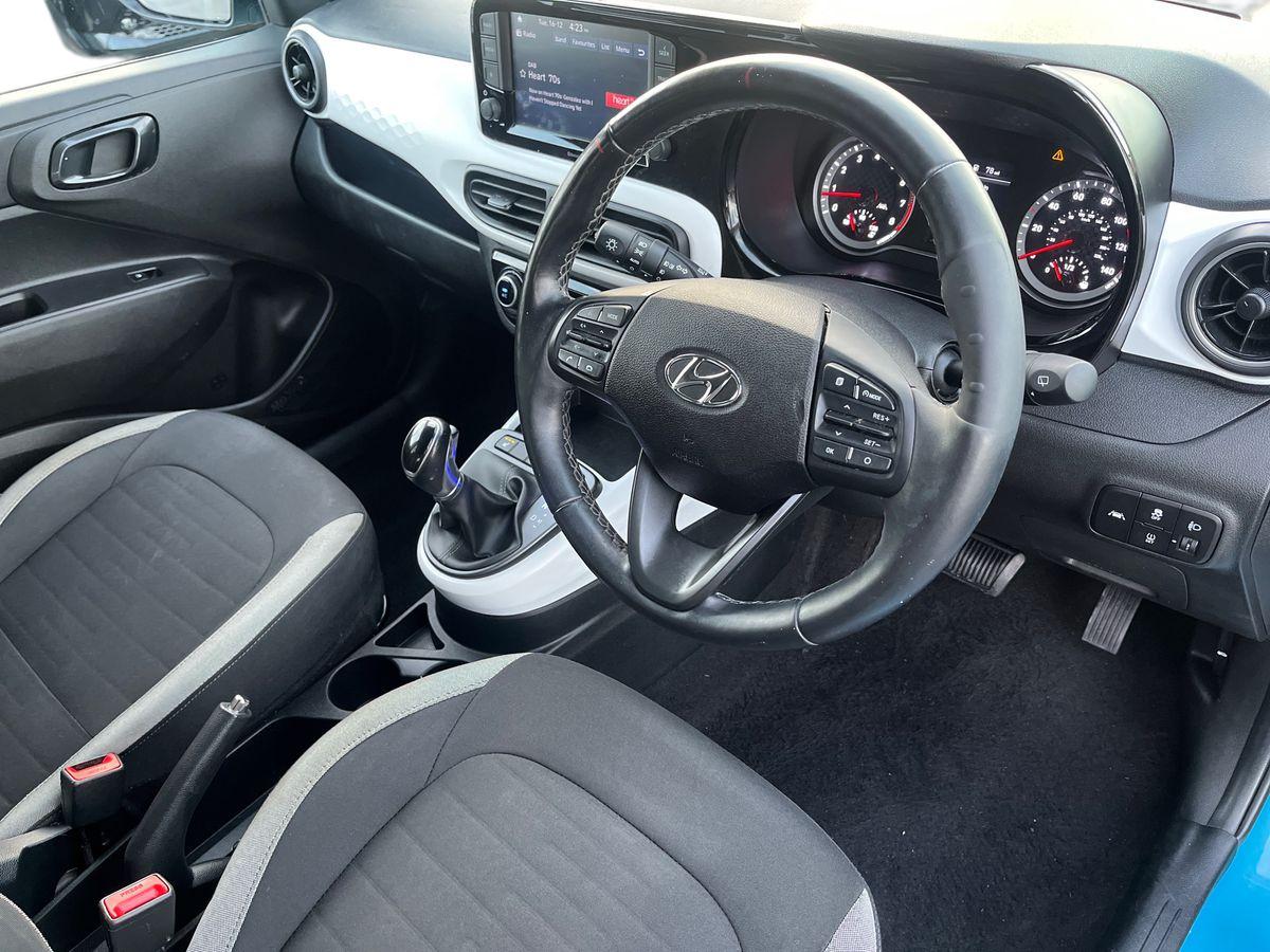 Used Hyundai i10 2022 for sale - 76921802: Photo 3