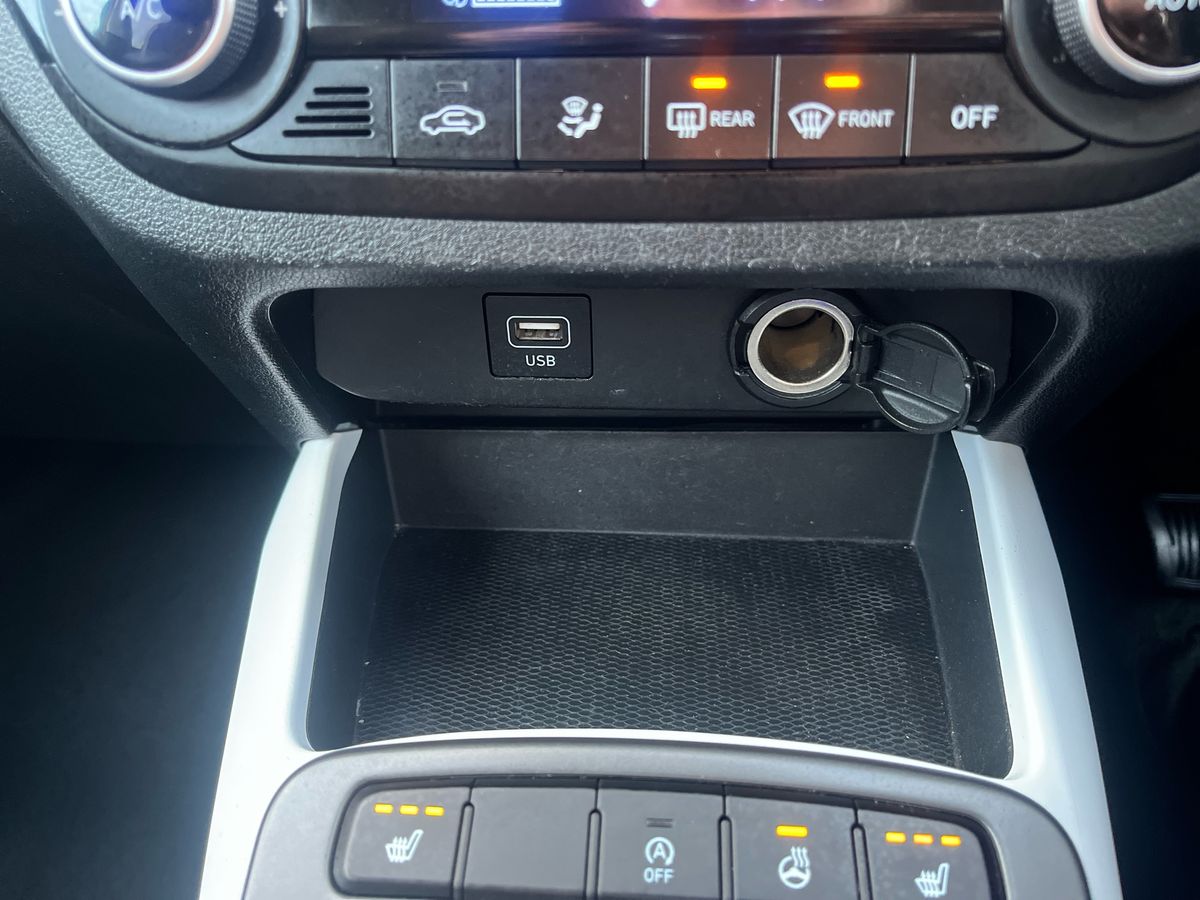 Used Hyundai i10 2022 for sale - 76921802: Photo 32