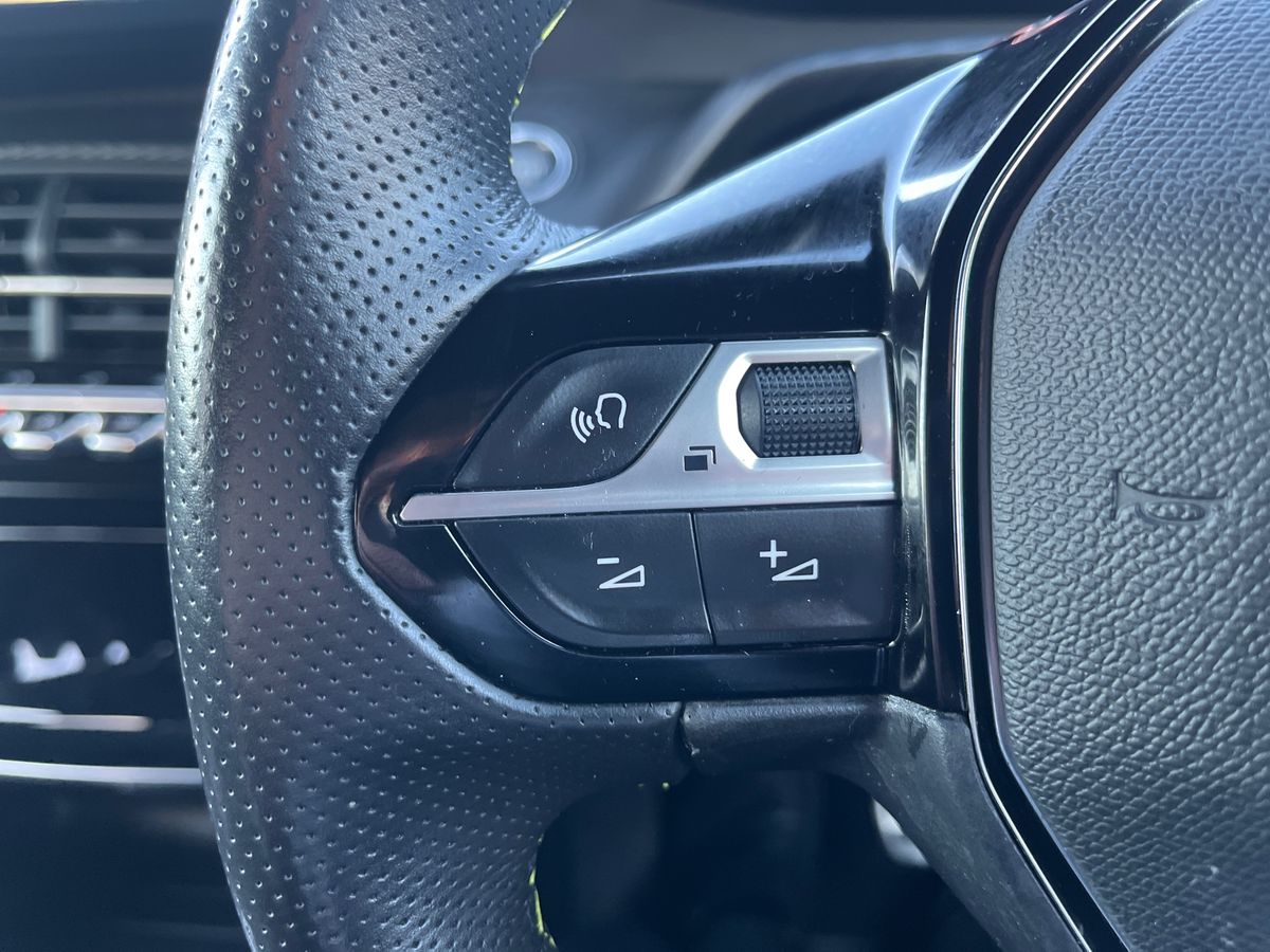 Used Peugeot 208 2022 for sale - 77660359: Photo 22