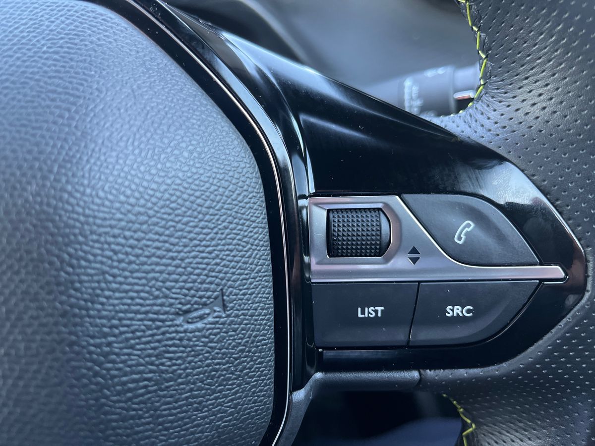 Used Peugeot 208 2022 for sale - 77660359: Photo 23