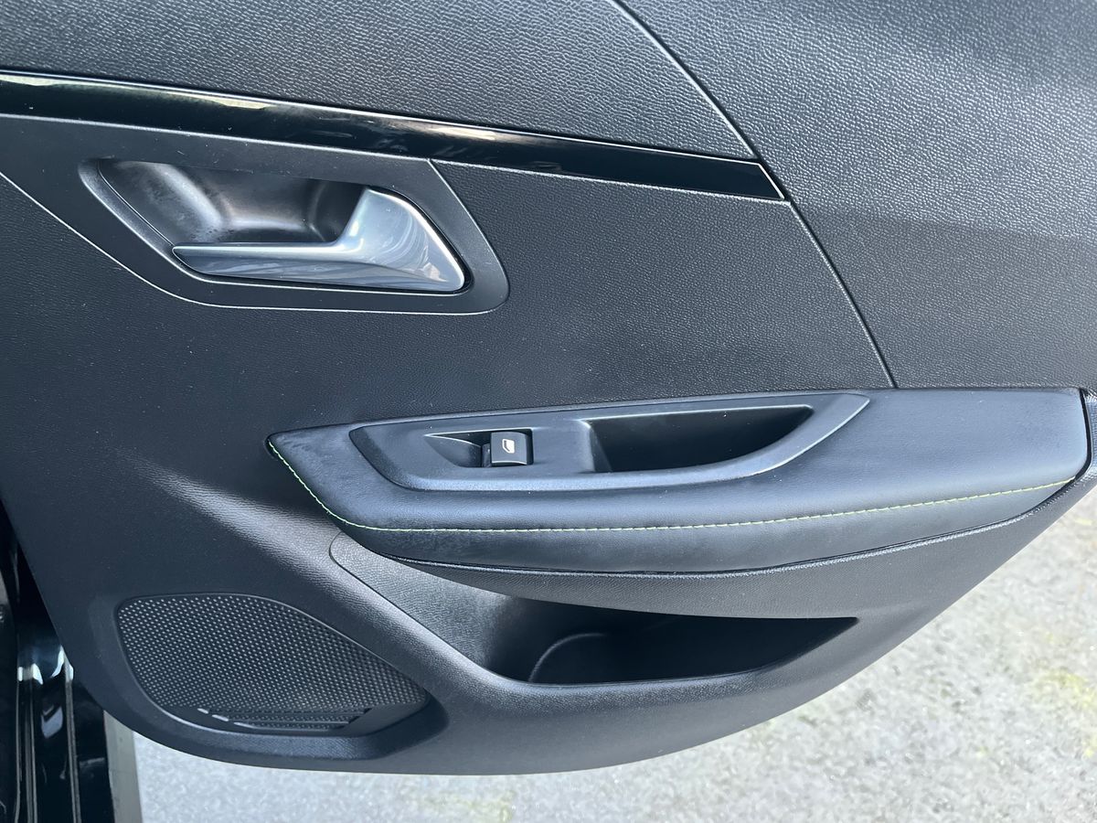 Used Peugeot 208 2022 for sale - 77660359: Photo 41