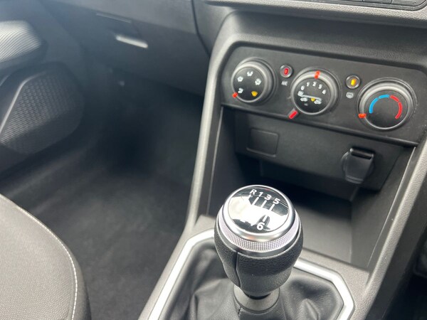 Used Dacia Sandero 2022 for sale - 76196124: Photo 15