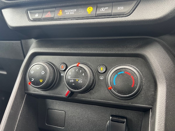 Used Dacia Sandero 2022 for sale - 76196124: Photo 16