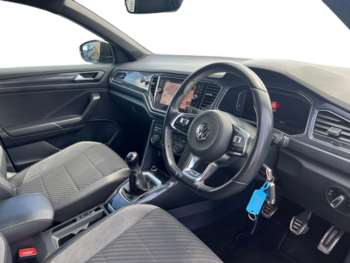 Used Volkswagen T-Roc 2018 for sale - 75276322: Photo