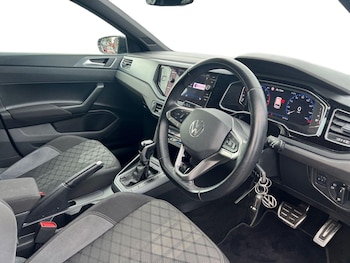 Used Volkswagen Polo 2023 for sale - 76501603: Photo