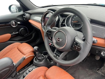 Used MINI Hatch 2022 for sale - 78028566: Photo