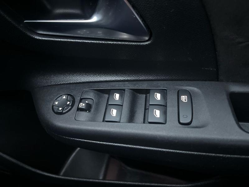 Used Vauxhall Corsa 2022 for sale - 77910465: Photo 17