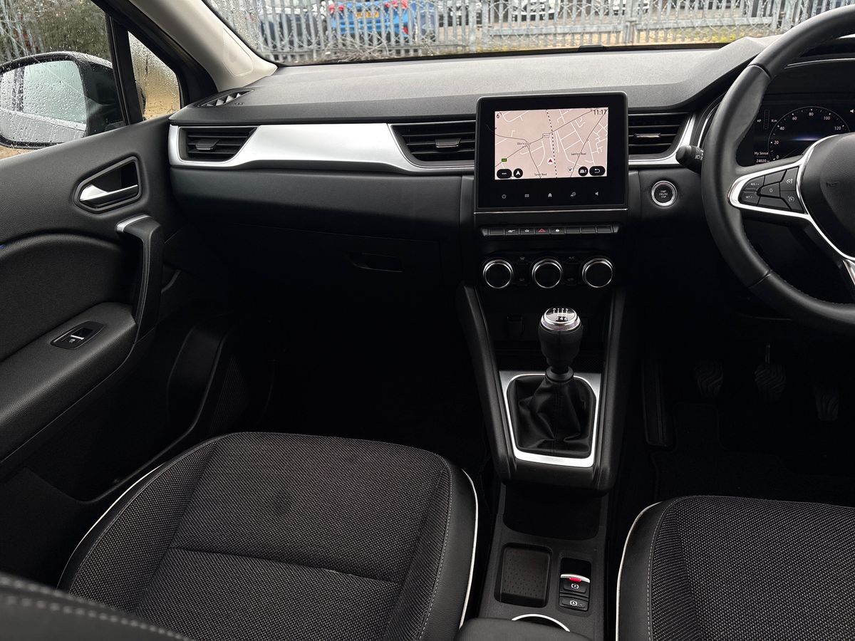 Used Renault Captur 2022 for sale - 77516952: Photo 17