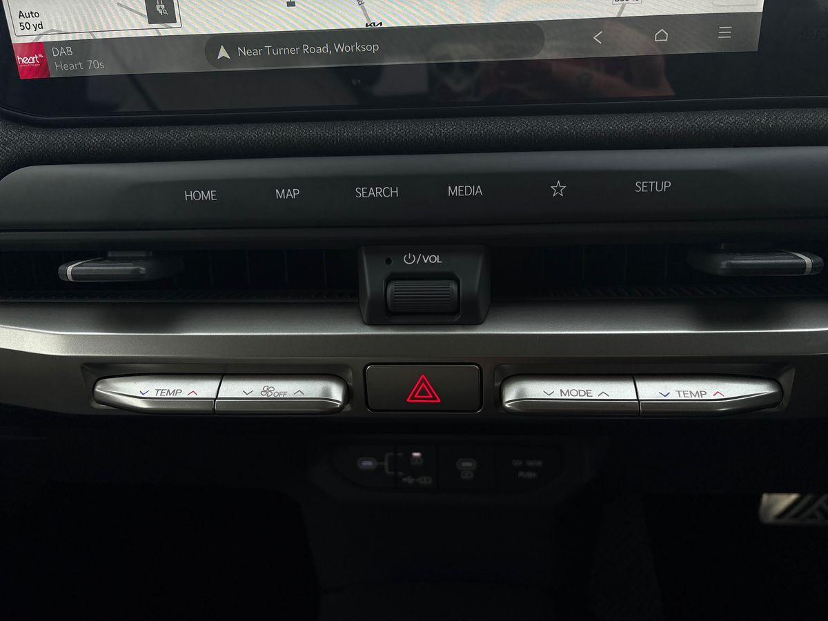 Used Kia EV3 2025 for sale - 76792511: Photo 28