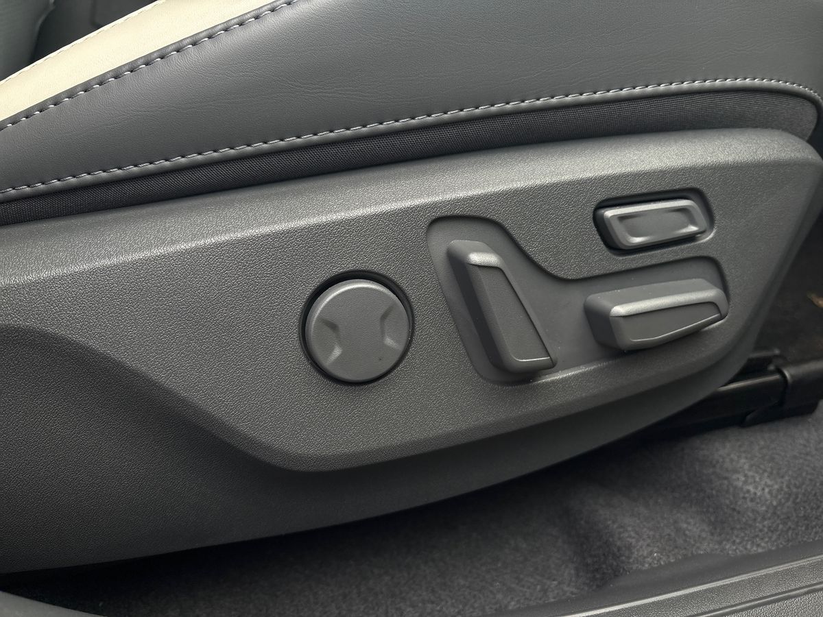 Used Kia EV3 2025 for sale - 76792511: Photo 36