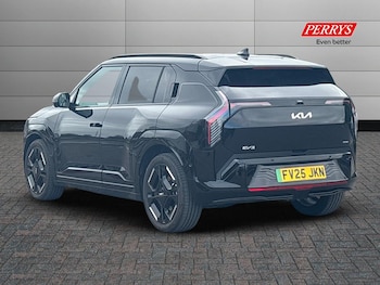 Used Kia EV3 2025 for sale - 76142307: Photo 2