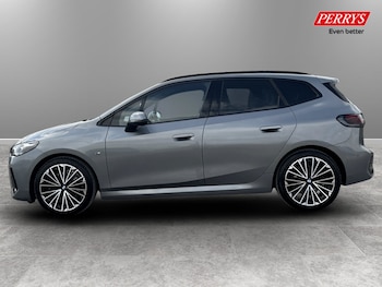 Used BMW 2 Series 2022 for sale - 79082709: Photo