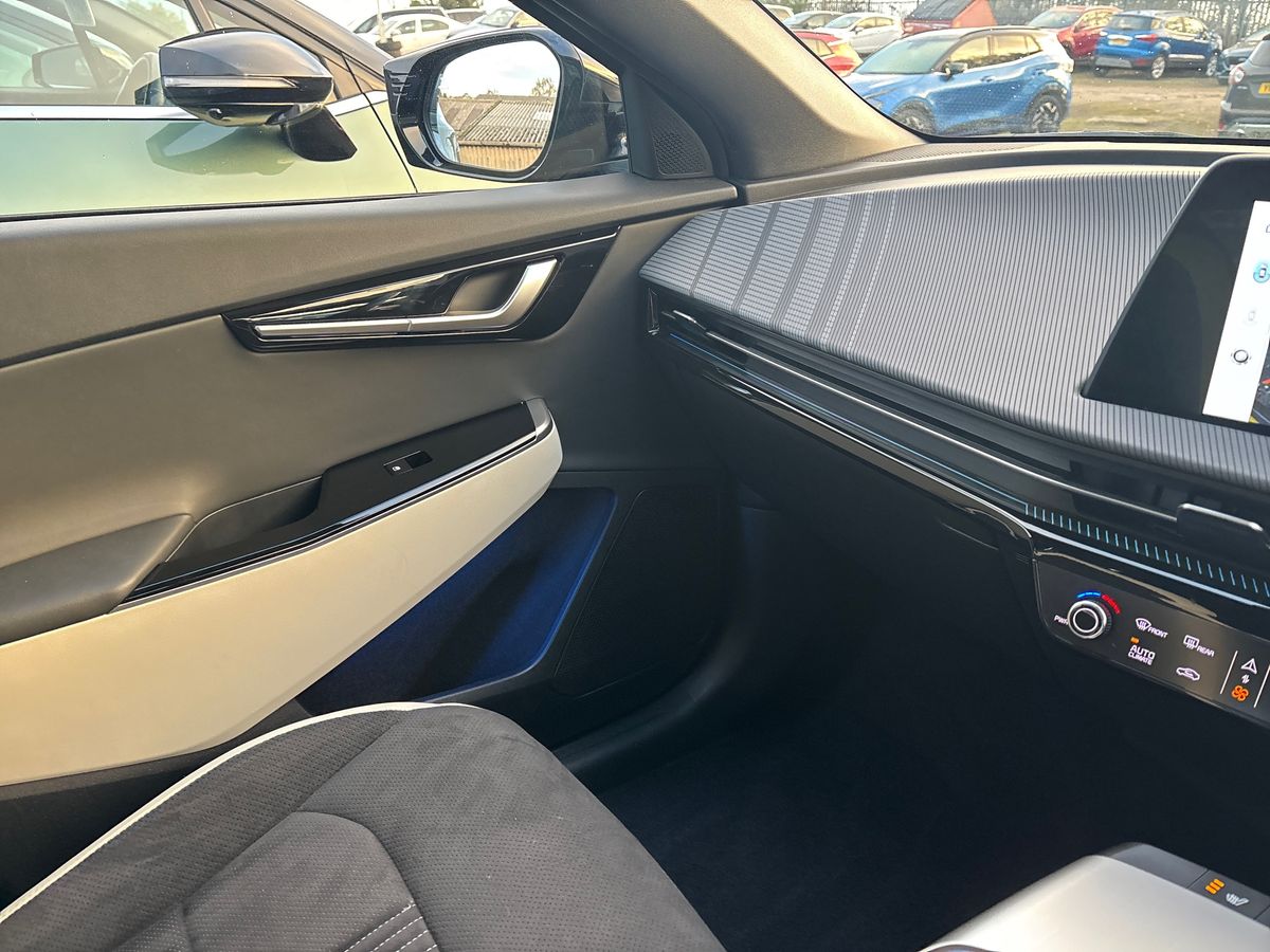 Used Kia EV6 2024 for sale - 76650636: Photo 29