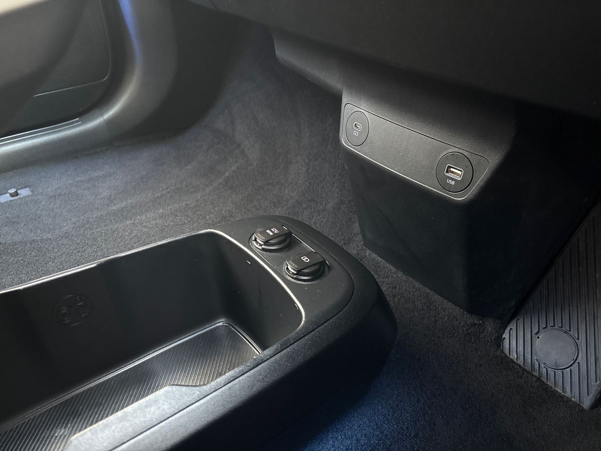 Used Kia EV6 2024 for sale - 76650636: Photo 32