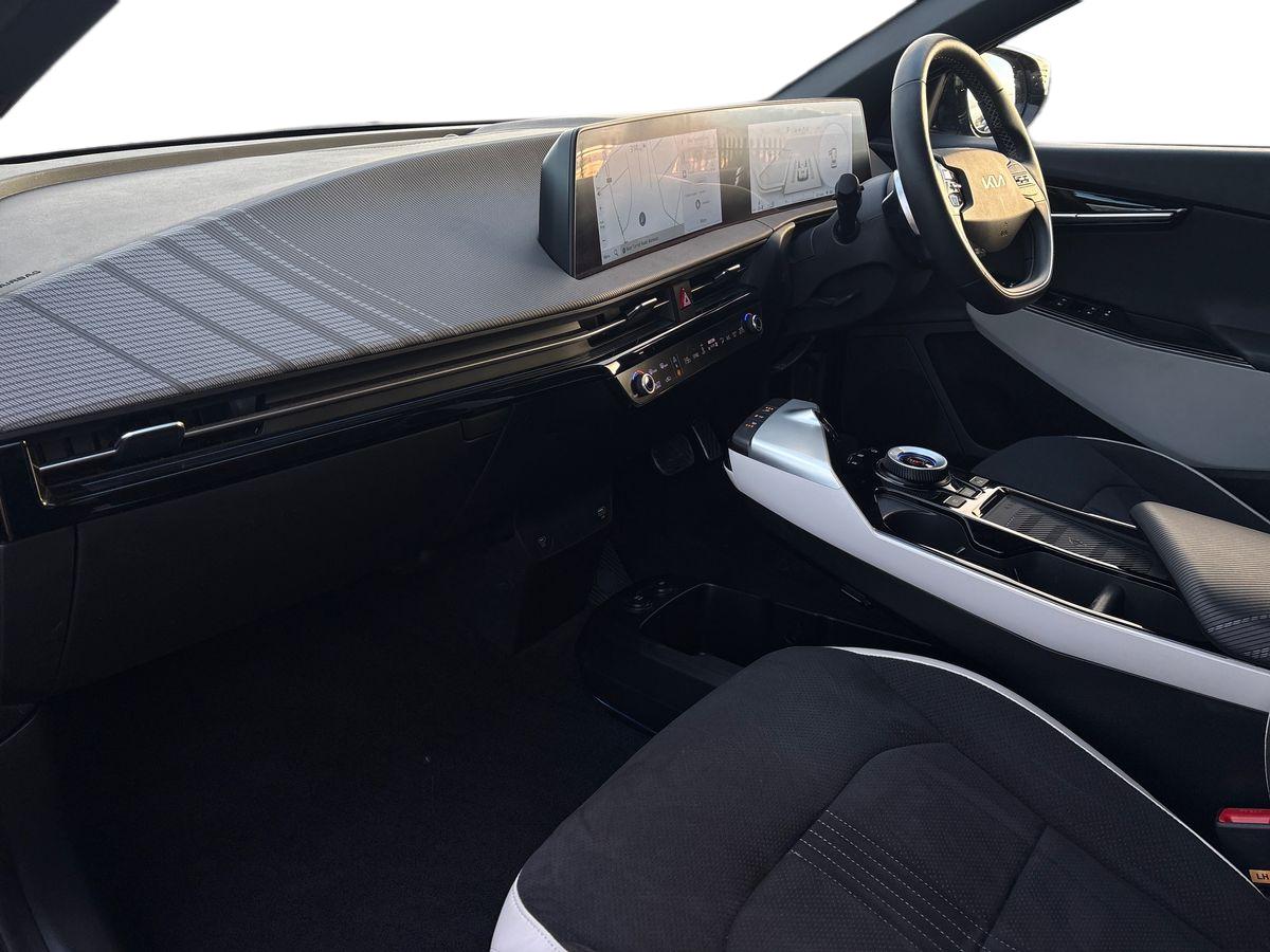 Used Kia EV6 2024 for sale - 76650636: Photo 6
