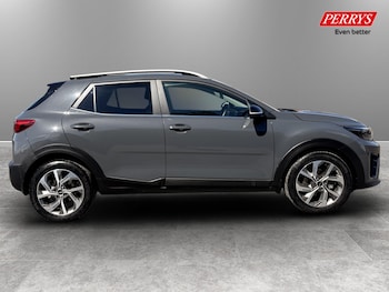 Used Kia Stonic 2023 for sale - 78605563: Photo