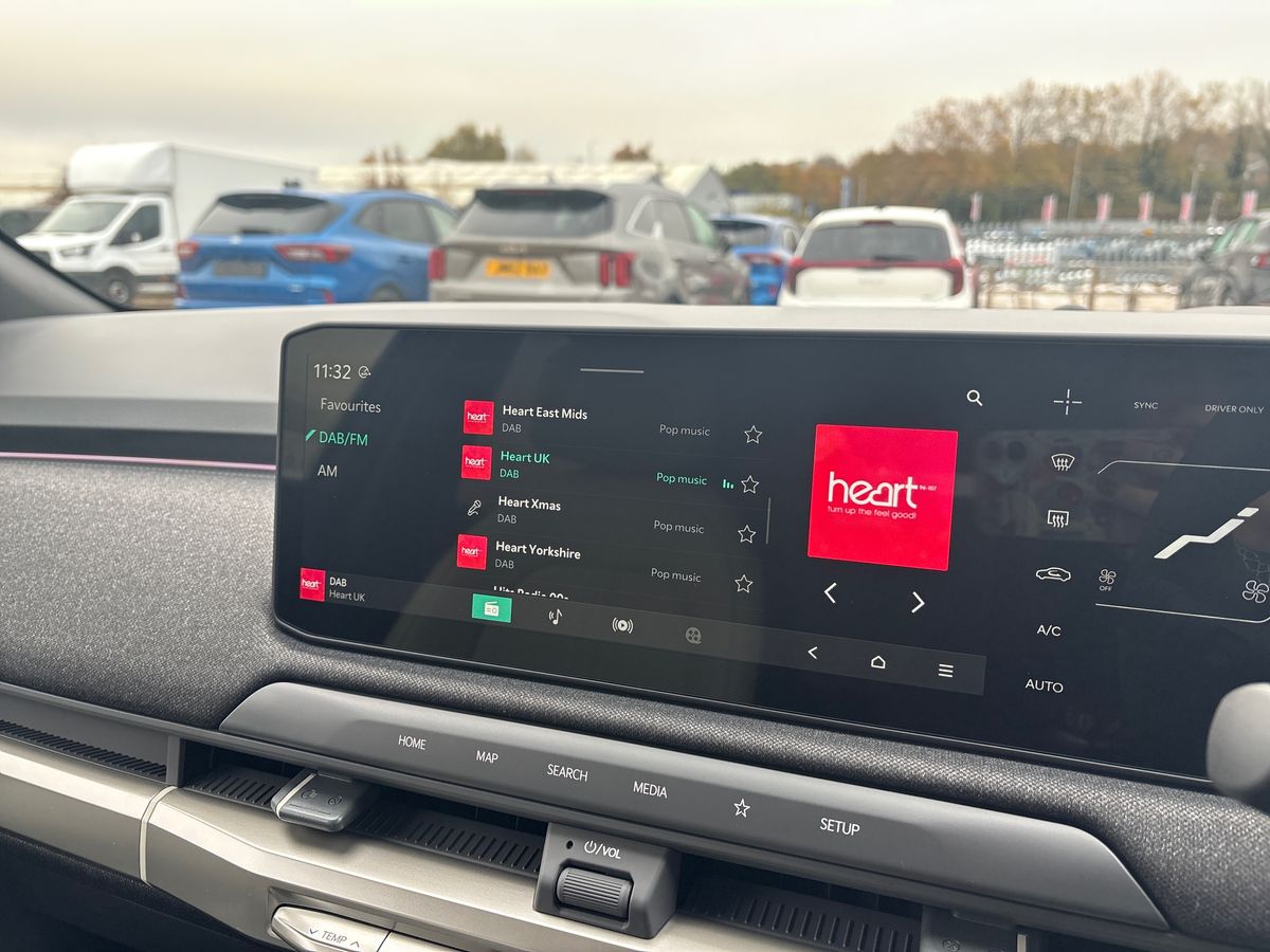 Used Kia EV3 2025 for sale - 76878351: Photo 10