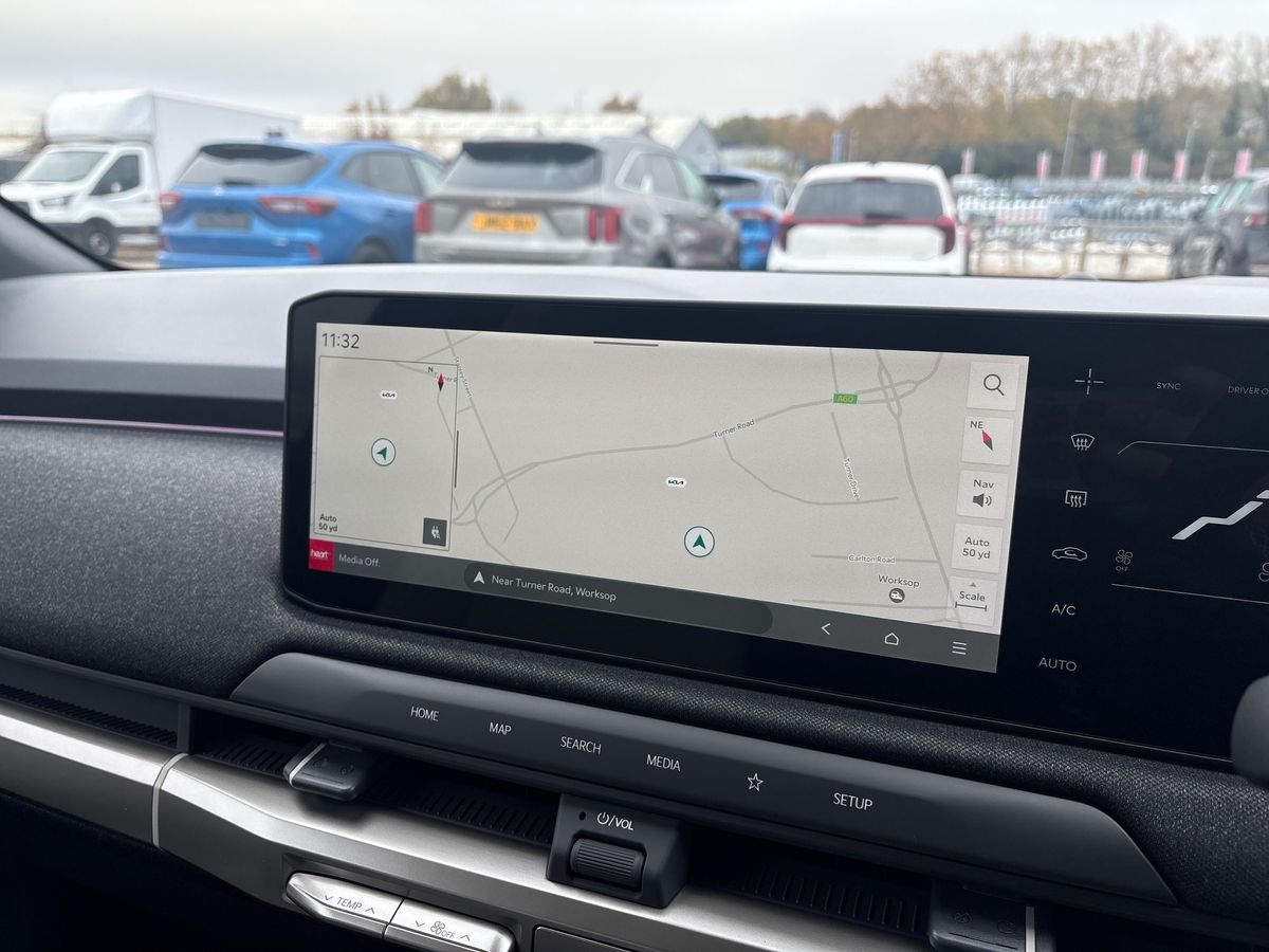 Used Kia EV3 2025 for sale - 76878351: Photo 11