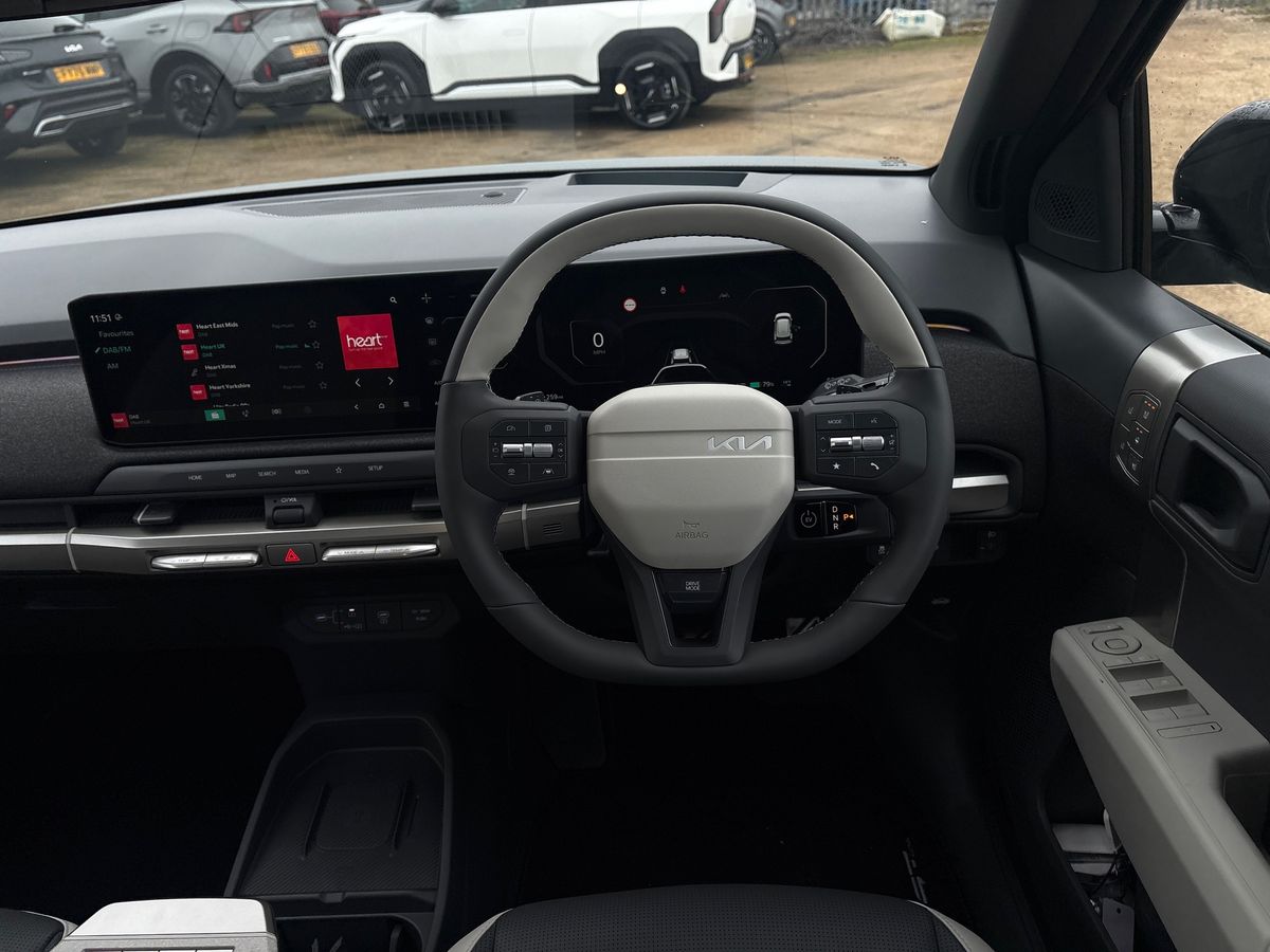 Used Kia EV3 2025 for sale - 76878351: Photo 15