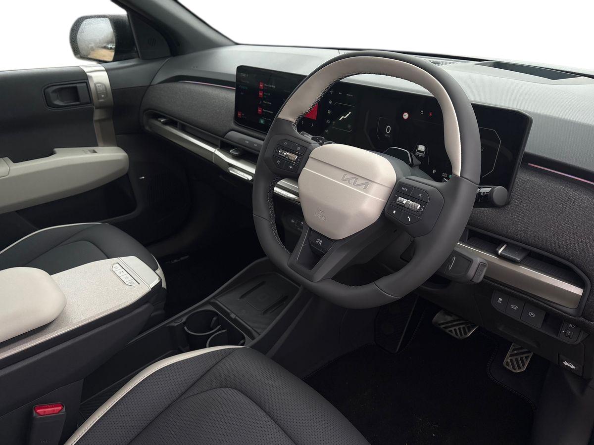 Used Kia EV3 2025 for sale - 76878351: Photo 8