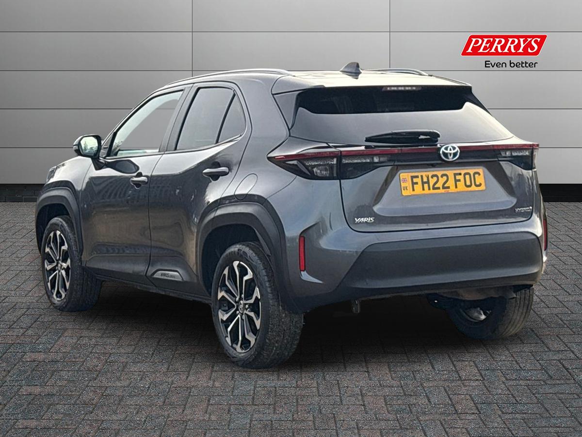 Used Toyota Yaris Cross 2022 for sale - 77283365: Photo 2