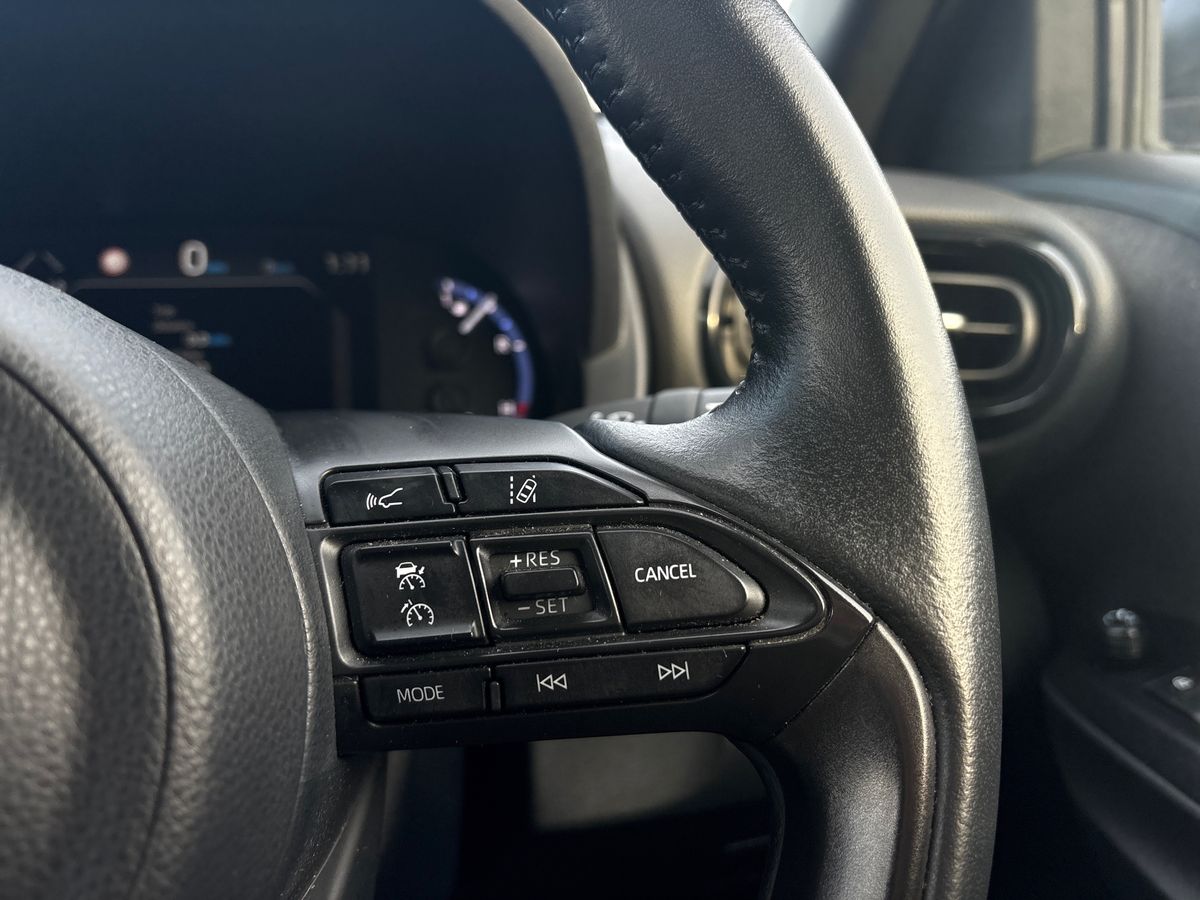 Used Toyota Yaris Cross 2022 for sale - 77283365: Photo 21