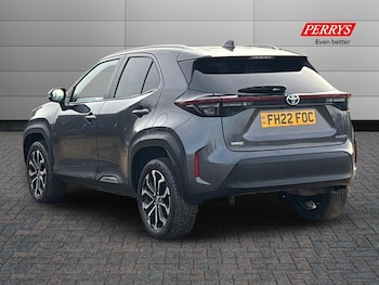 Used Toyota Yaris Cross 2022 for sale - 77283365: Photo