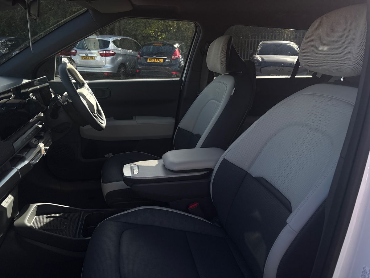 Used Kia EV3 2025 for sale - 76142310: Photo 42